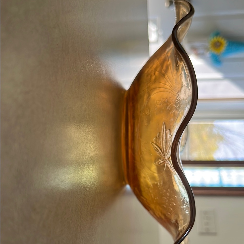 Amber/Gold Vintage Carnival Glass Bowls
